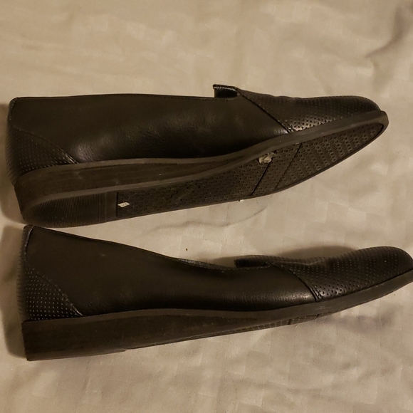 Dr.Scholls Black leather comfort foam flats sz 7 - Picture 2 of 5